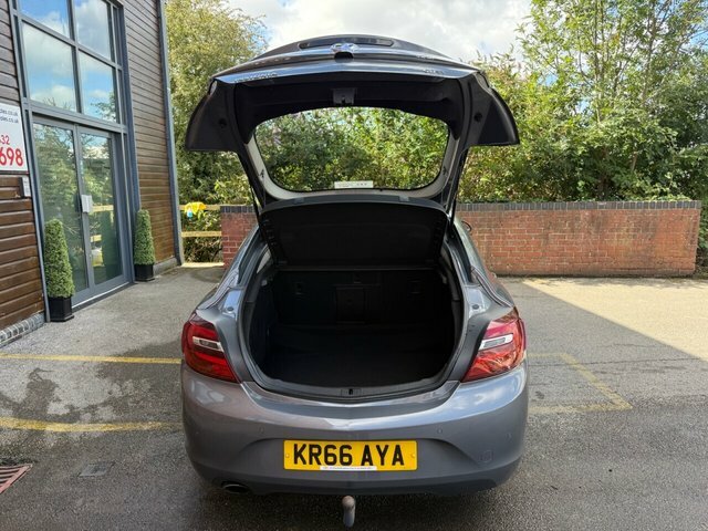 Vauxhall Insignia 1.6 Cdti Tech Line Black #21