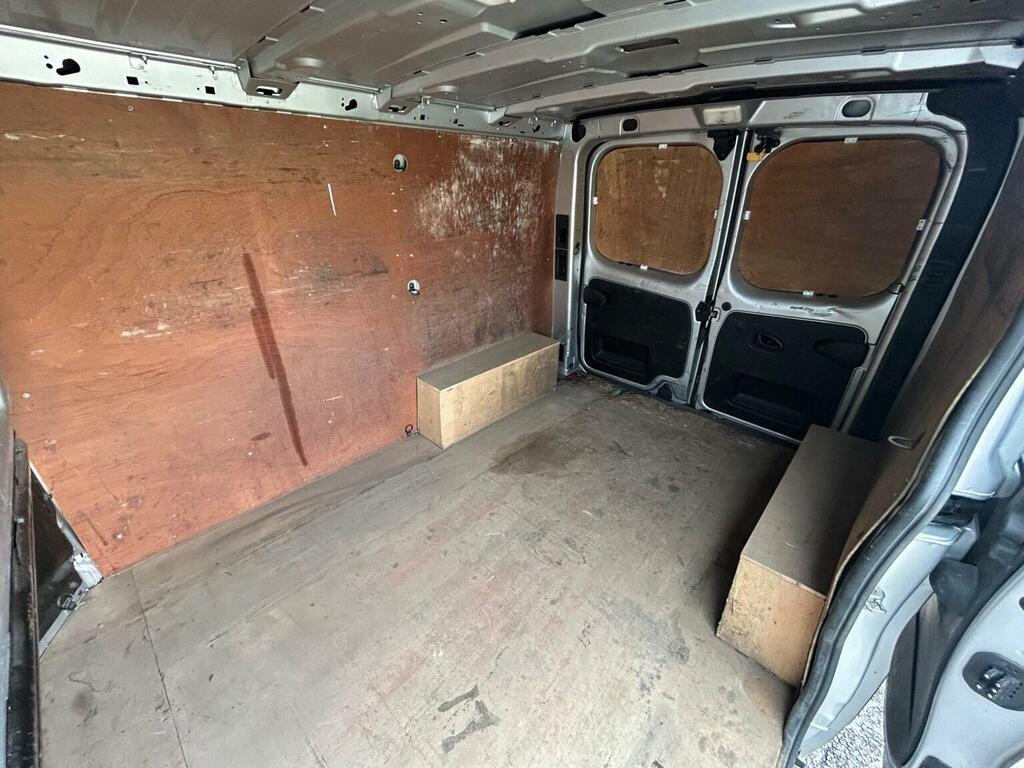Renault Trafic Dci 27 Business Panel White #8
