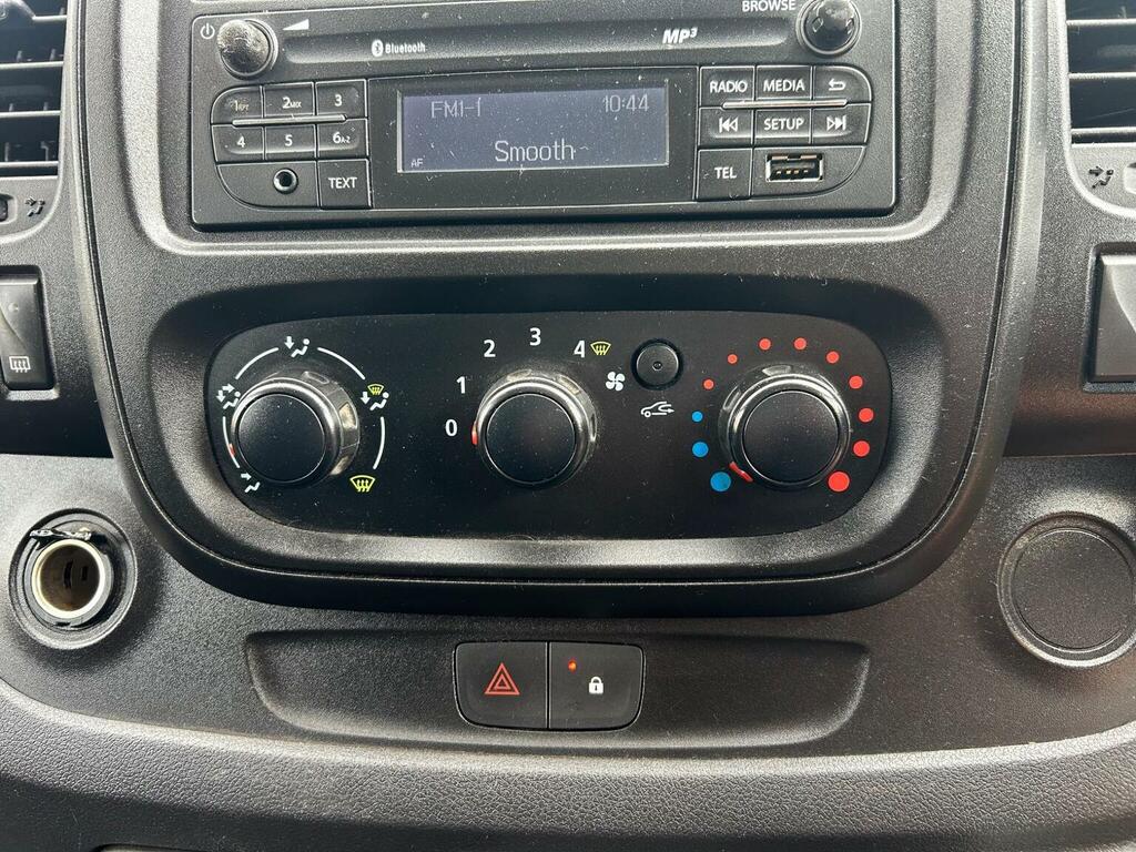 Renault Trafic Dci 27 Business Panel White #16