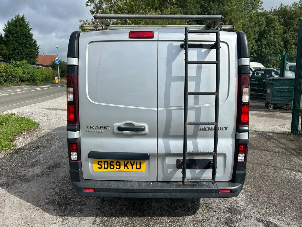 Renault Trafic 1.6 Dci 27 Business Swb Standard Roof Euro 6 Silver #5