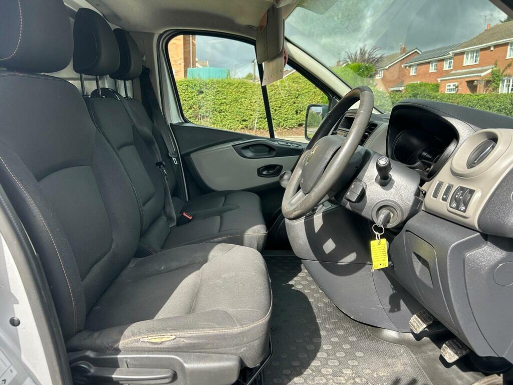 Renault Trafic Dci 27 Business Panel White #12