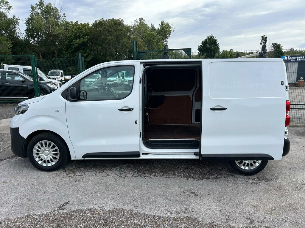 Toyota PROACE 1.5D Icon Medium Panel Van 6Dr Mwb E White #7