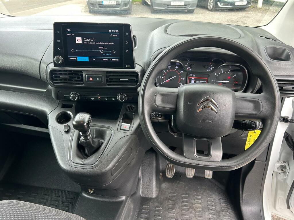Citroen Berlingo Driver Pro White #14