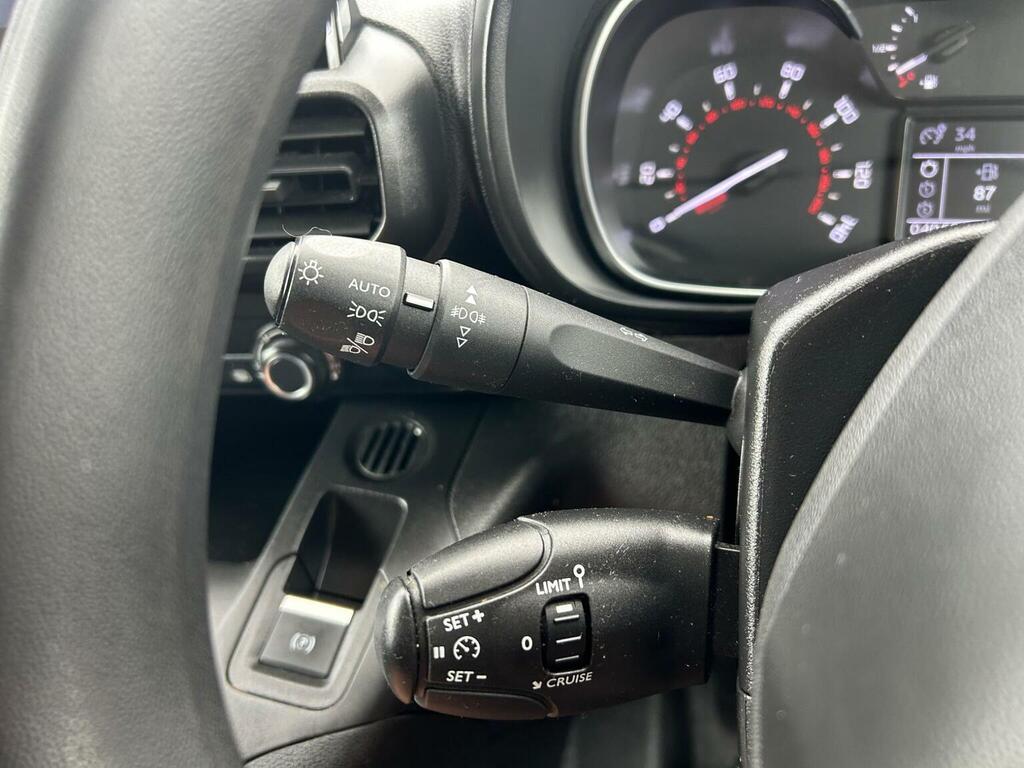 Citroen Berlingo Driver Pro White #17