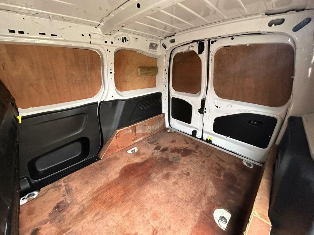 Peugeot Partner Panel Van 1.6 Bluehdi 950 Professional Long Panel White #8