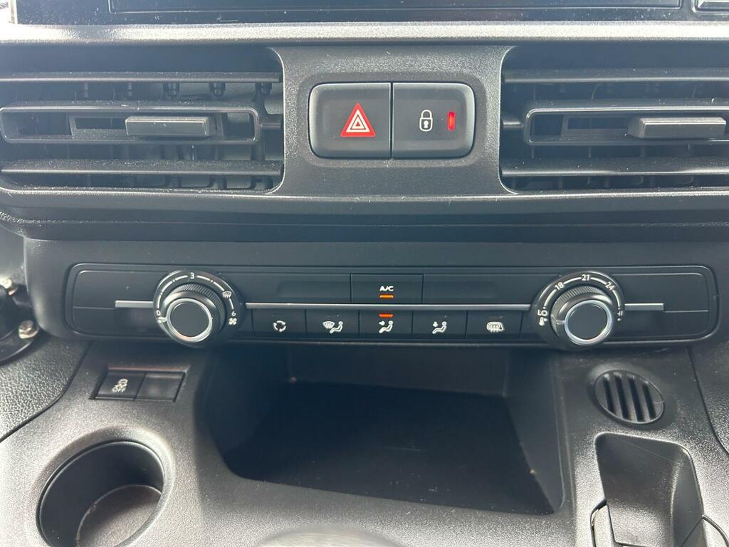 Peugeot Partner Panel Van 1.6 Bluehdi 950 Professional Long Panel White #16