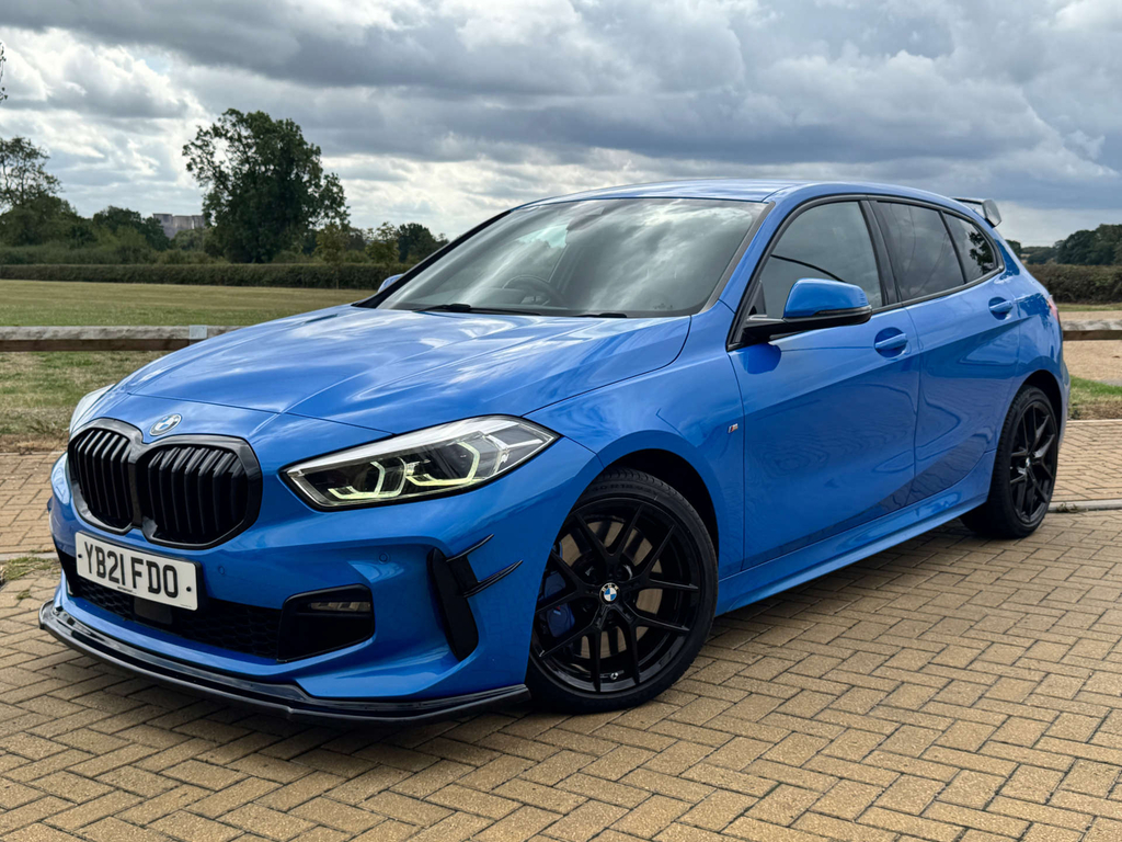BMW 1 Series 116D M Sport YB21FDO #2