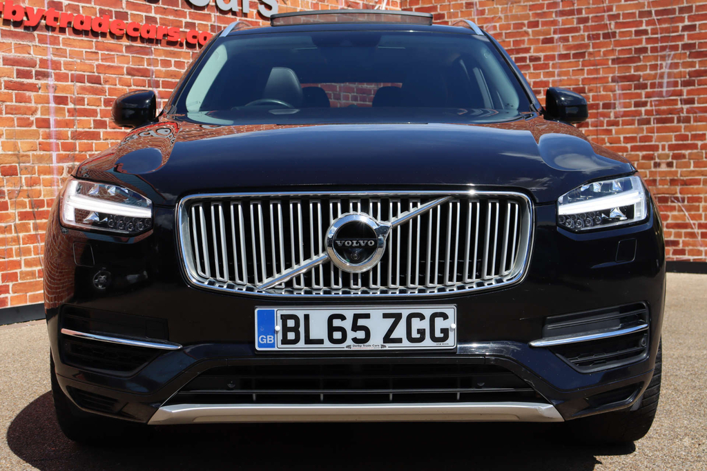 Volvo XC90 D5 Awd R-design Red #9