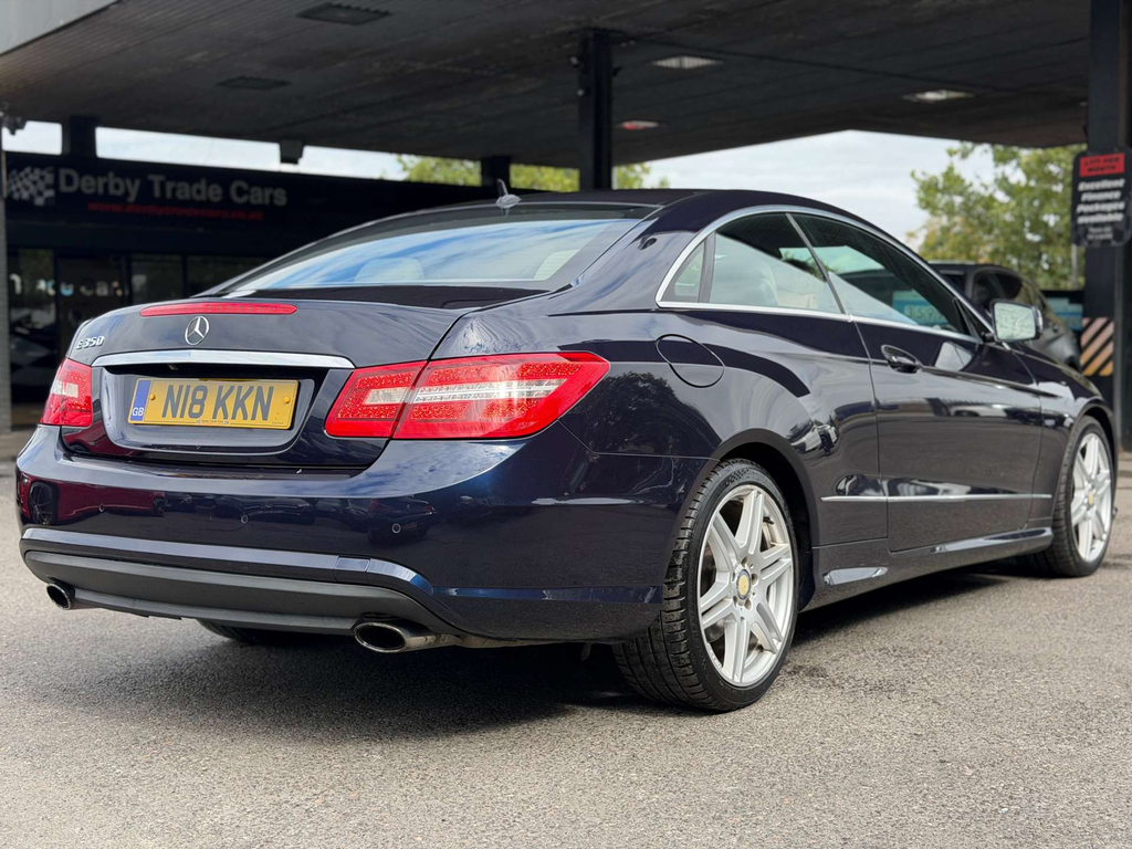 Mercedes-Benz E Class Blueefficiency Sport Cdi #2