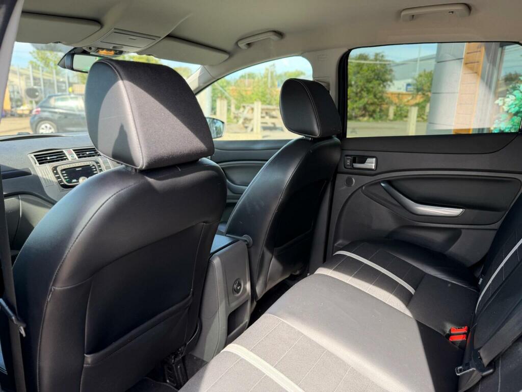 Ford Kuga 2.0 Tdci Titanium X Black #16