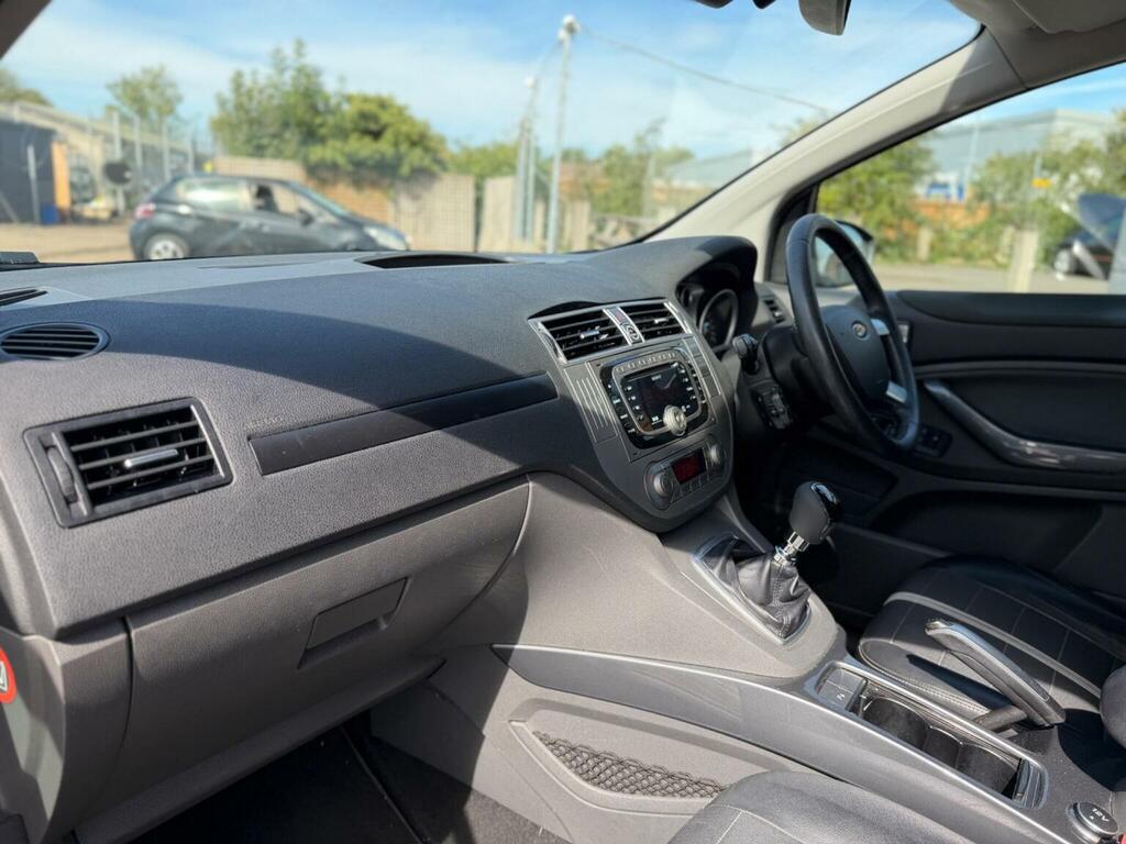Ford Kuga 2.0 Tdci Titanium X Black #11