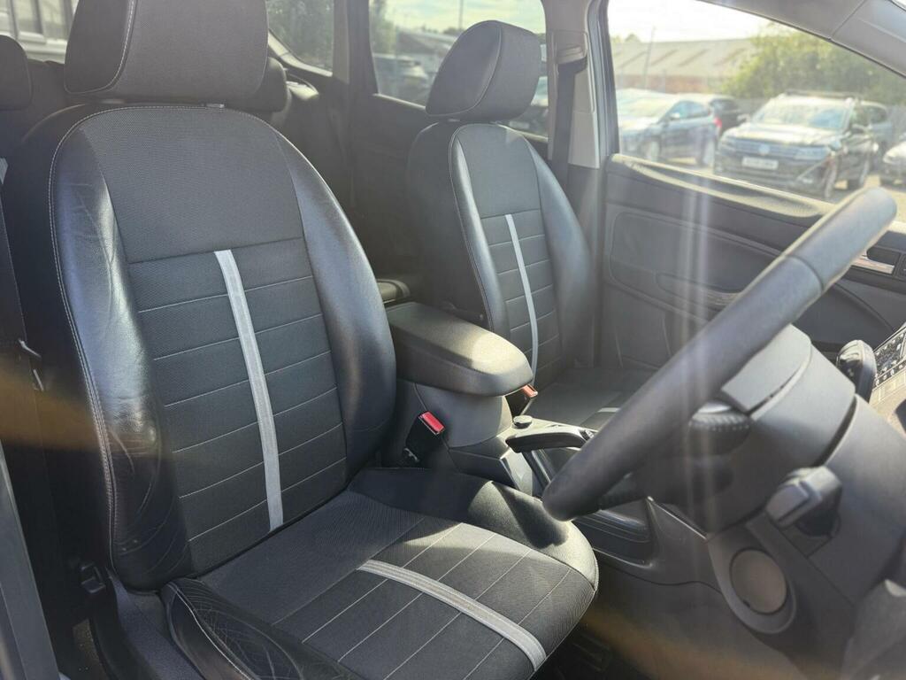 Ford Kuga 2.0 Tdci Titanium X Black #10