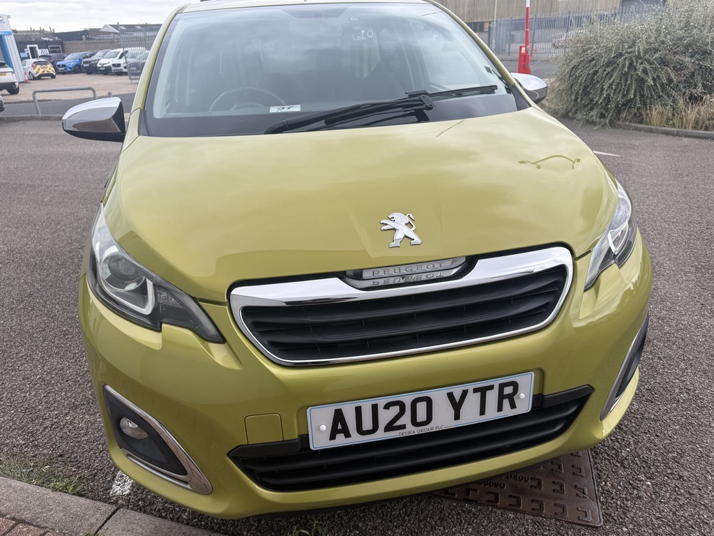 Peugeot 108 1.0 72 Collection Green #4