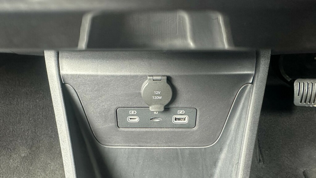 Byd Dolphin 43.2Kwh Comfort Hatchback 154 P White #18