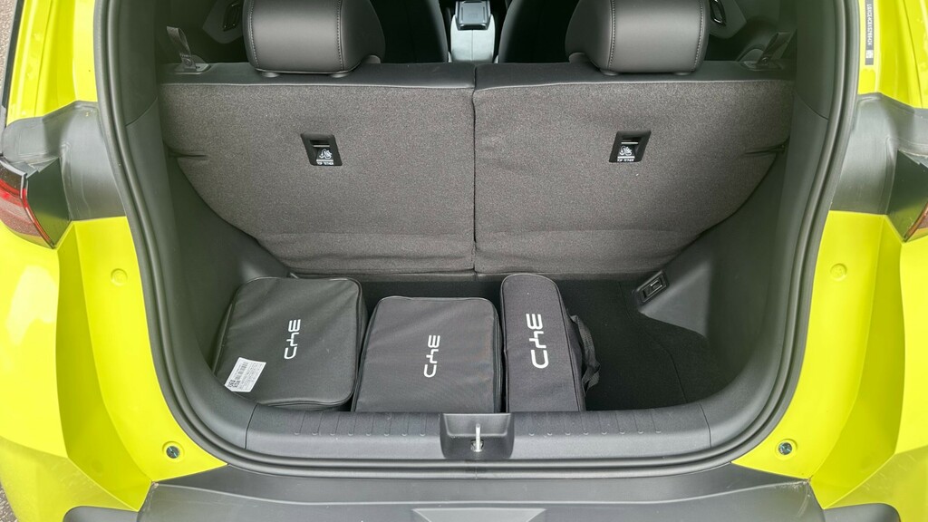Byd Dolphin 43.2Kwh Comfort Hatchback 154 P White #24