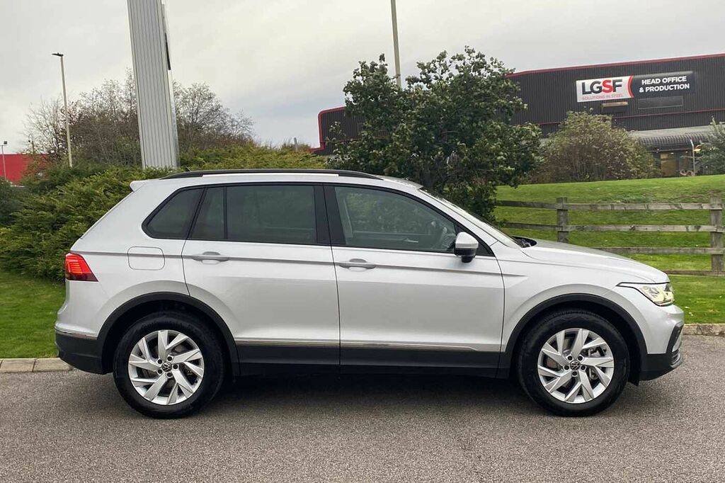 Volkswagen Tiguan 1.4 Tsi 245Ps Life Ehybrid Dsg Silver #4