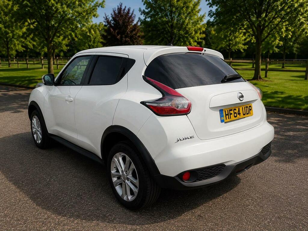 Nissan Juke 1.5 Dci 8V Acenta Premium Euro 5 Ss White #4