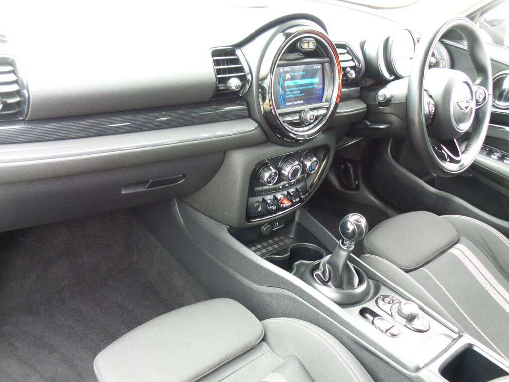 Mini Clubman Cooper S SJ68BXL Red #5
