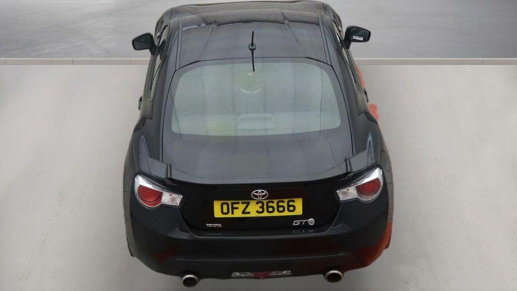 Toyota GT86 2L Null White #10