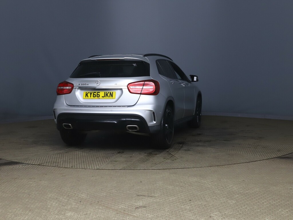 Mercedes-Benz GLA Class 2.1 Gla220d Amg Line Premium Plus Silver #5