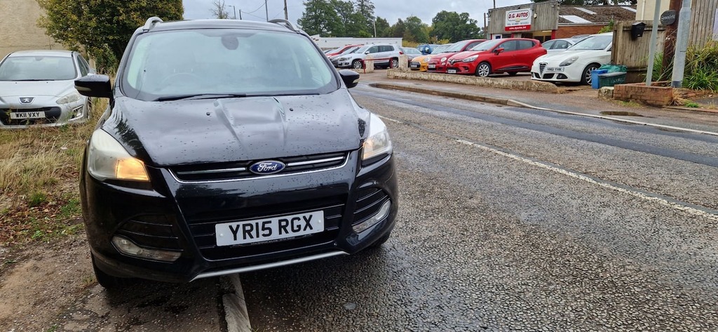 Ford Kuga 2.0 Tdci 180 Titanium Black #4