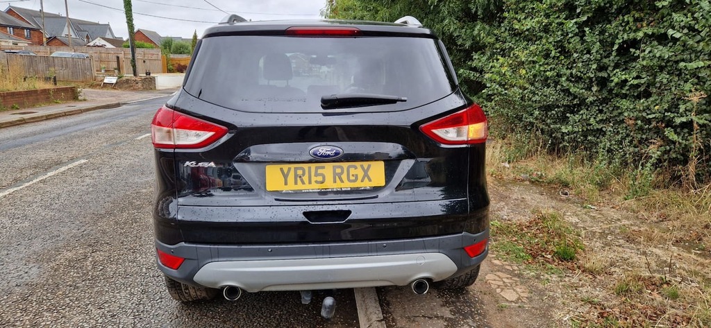 Ford Kuga 2.0 Tdci 180 Titanium Black #3