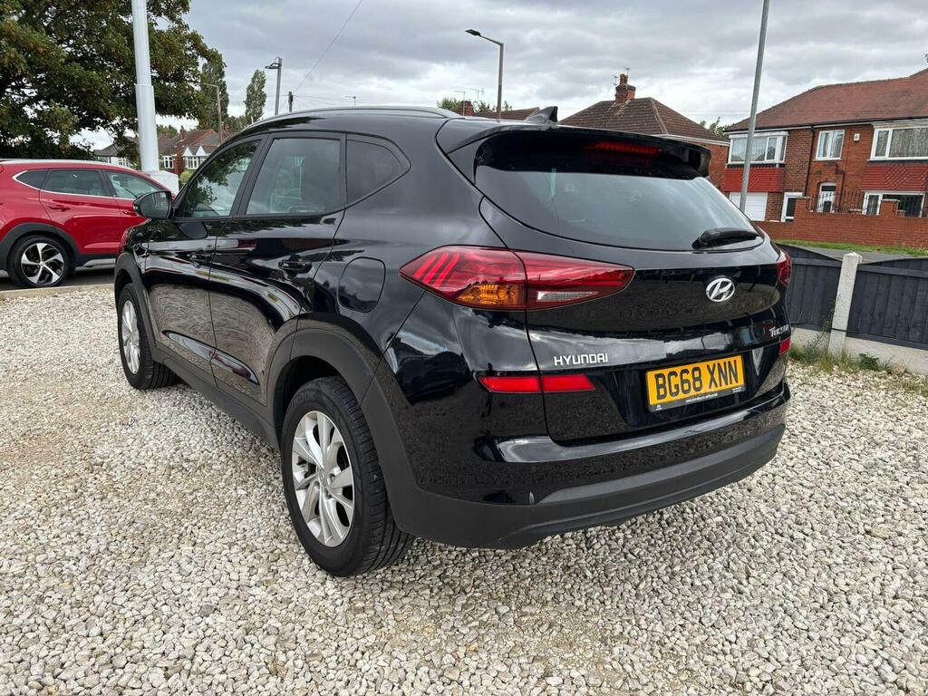 Hyundai Tucson 1.6 Gdi Blue Drive Se Nav Euro 6 Ss Black #3