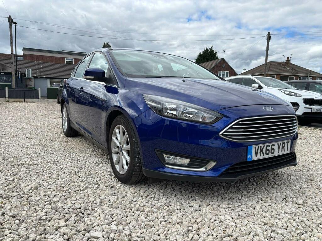Ford Focus 1.0T Ecoboost Titanium Euro 6 Ss Blue