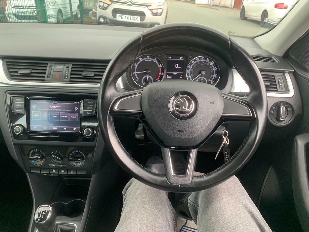 Skoda Rapid 1.2 Rapid Spaceback Se Tech Tsi Black #18