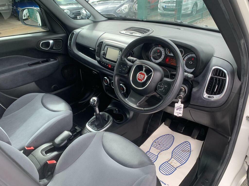 Fiat 500L Pop Star Black #11