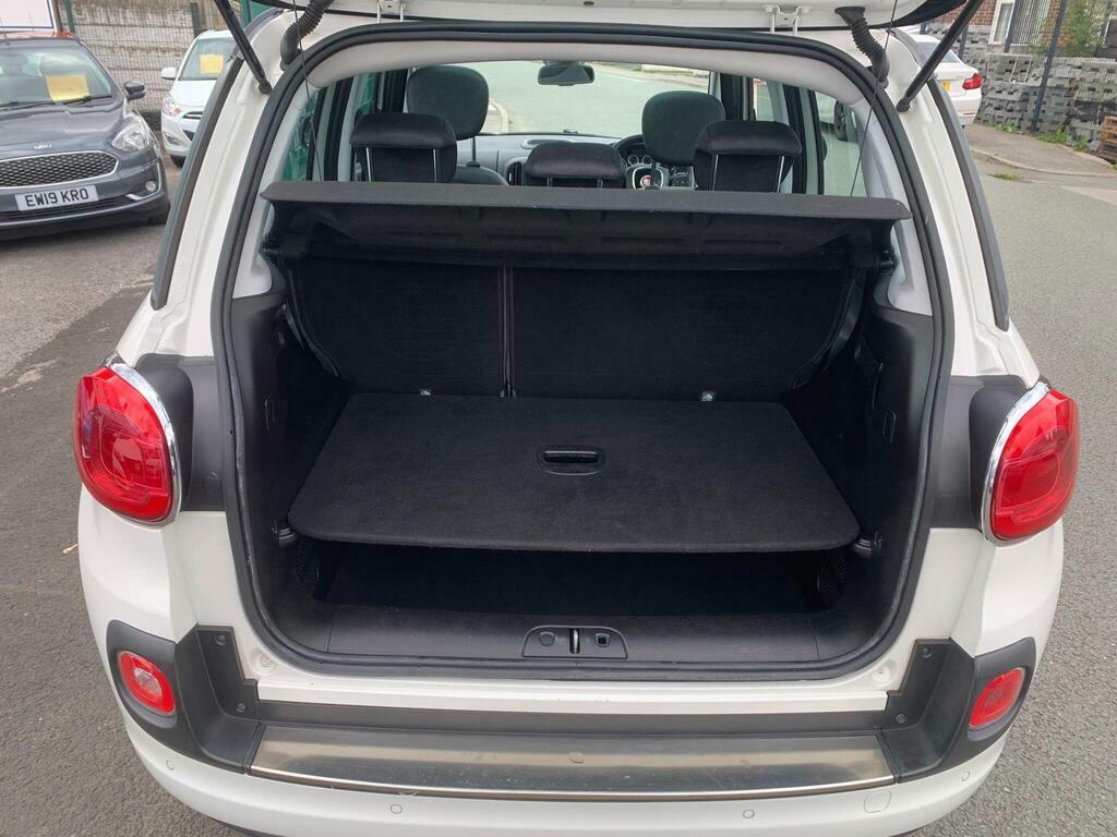 Fiat 500L Pop Star Black #18