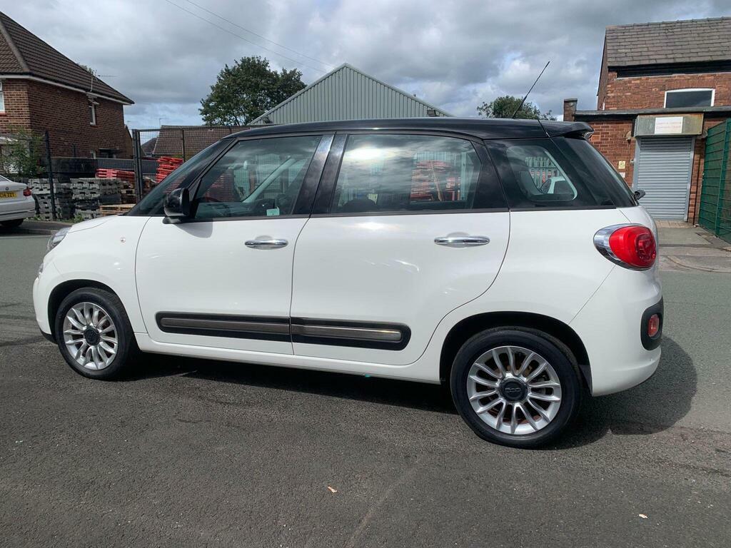 Fiat 500L Pop Star Black #7