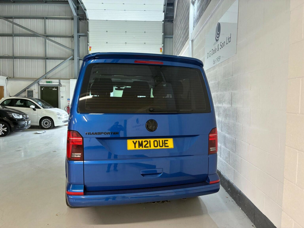 Volkswagen Transporter Shuttle Se Black #19