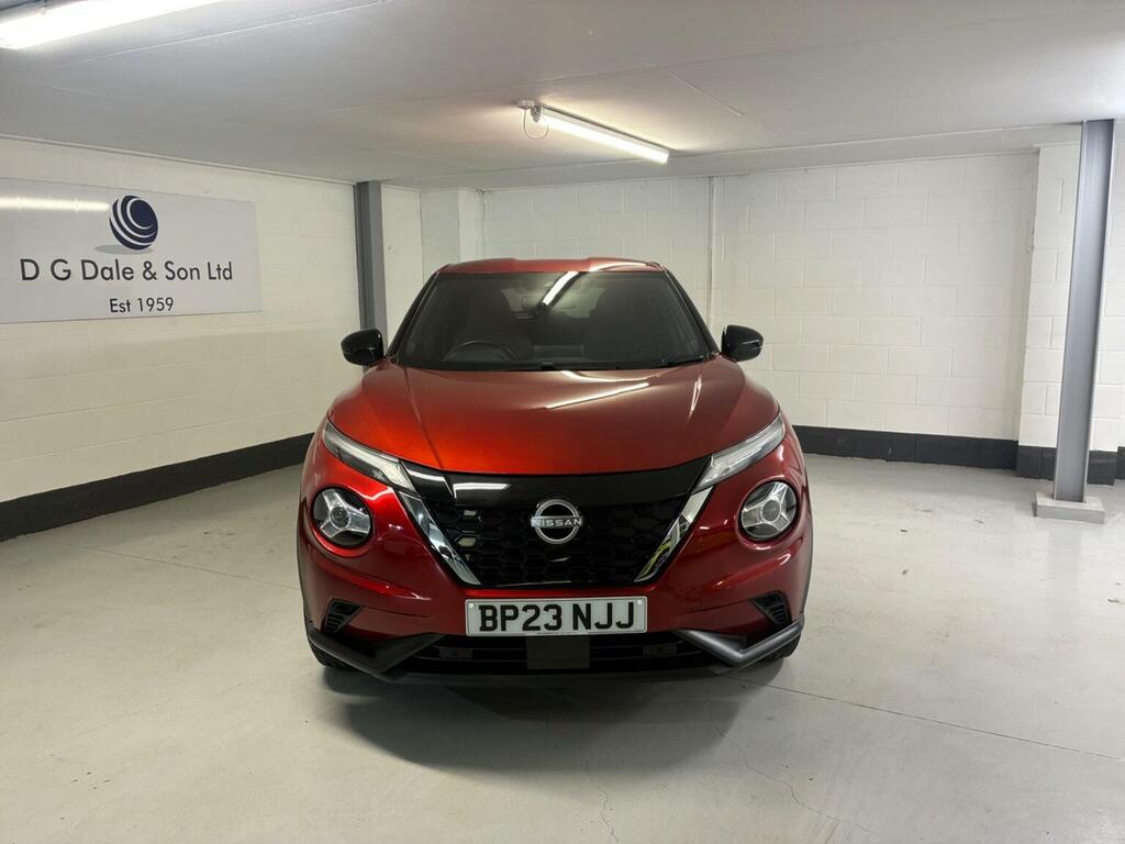Nissan Juke 1.6 N-connecta Euro 6 Red #2
