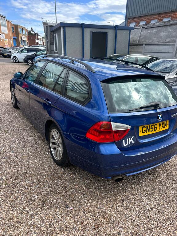 BMW 3 Series 325I Se Black #2