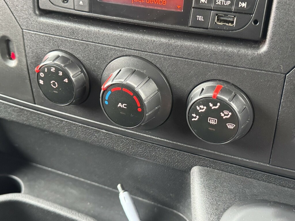 Renault Master 33 Business Panel Van Fwd Mwb Me Blue #21