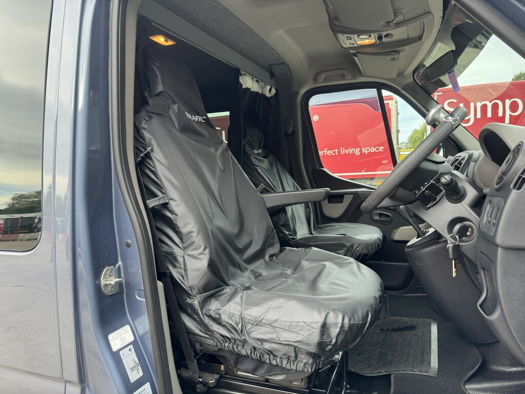 Renault Master 33 Business Panel Van Fwd Mwb Me Blue #8