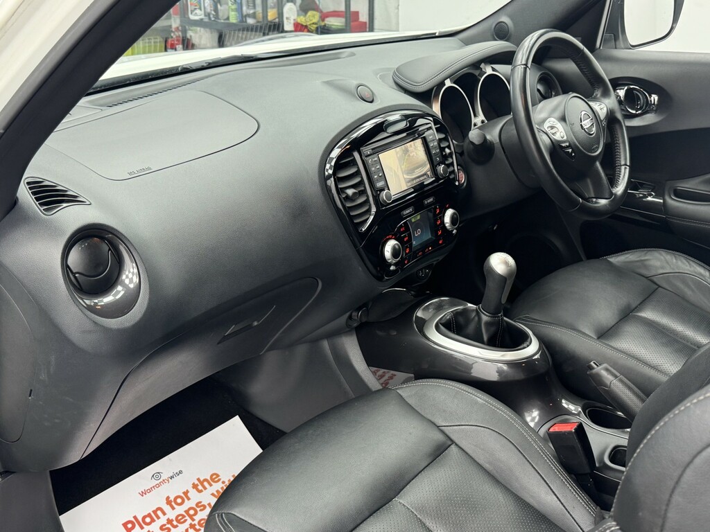Nissan Juke Tekna Blue #11