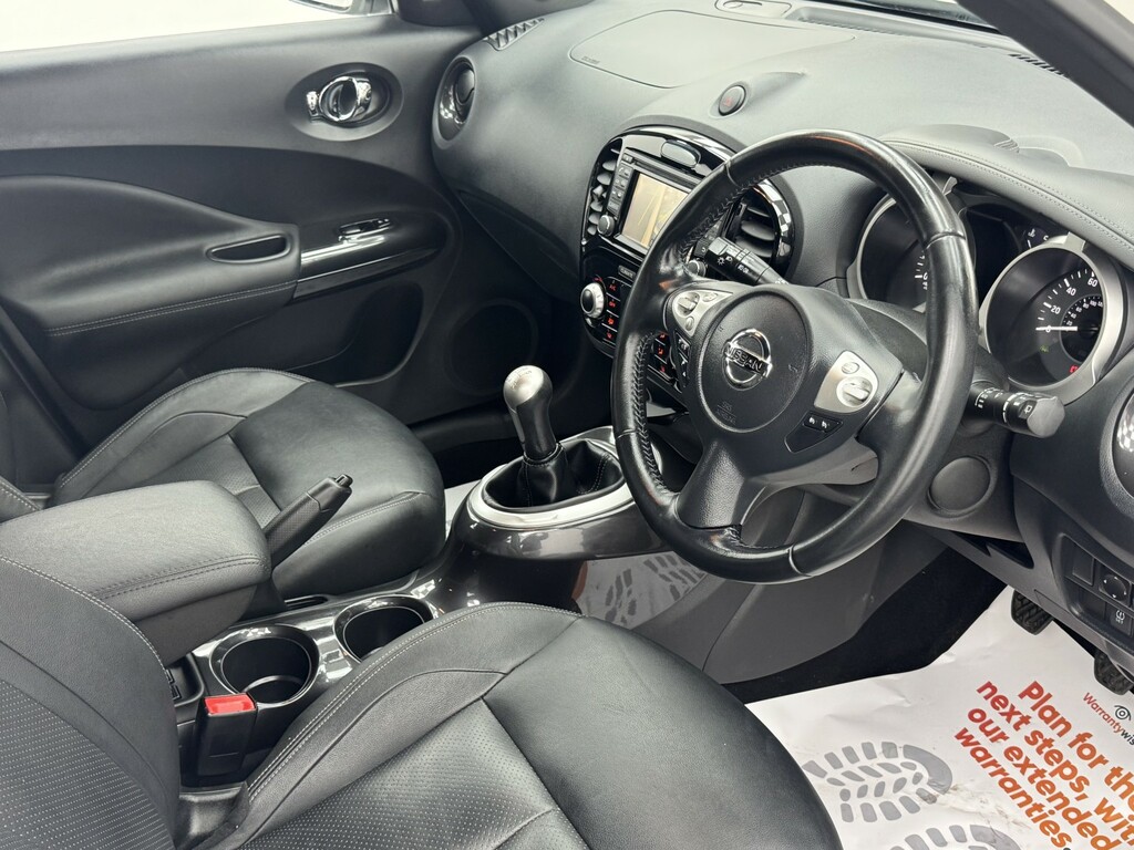 Nissan Juke Tekna Blue #24