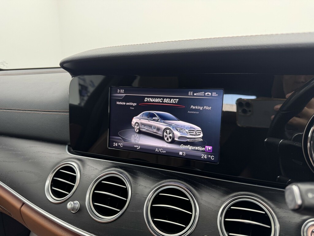 Mercedes-Benz E Class E220 Bluetec Amg Night Edition Premium Black #21