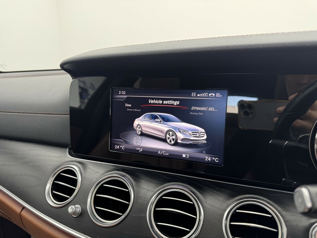 Mercedes-Benz E Class E220 Bluetec Amg Night Edition Premium Black #22