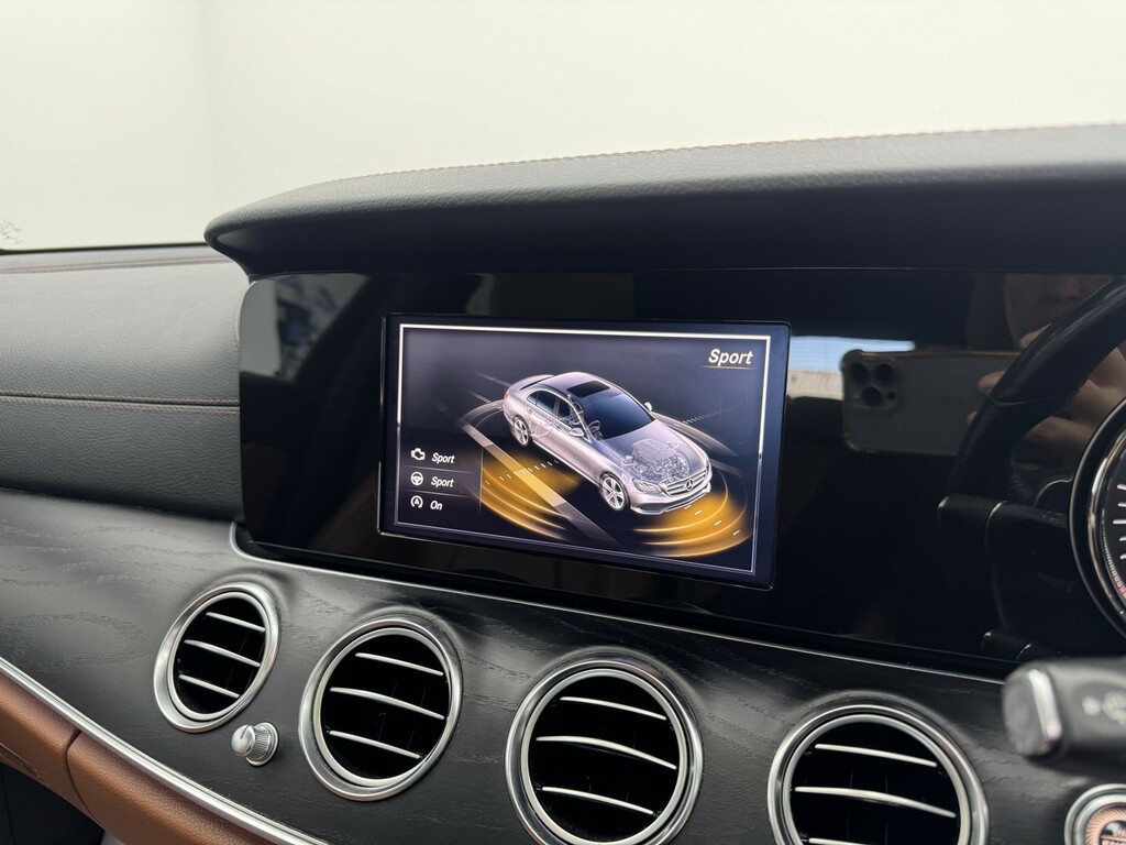 Mercedes-Benz E Class E220 Bluetec Amg Night Edition Premium Black #34