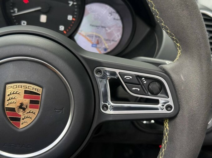 Porsche 718 Spyder Spyder White #37