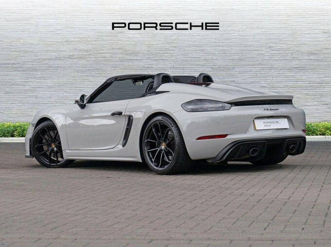 Porsche 718 Spyder Spyder White #54