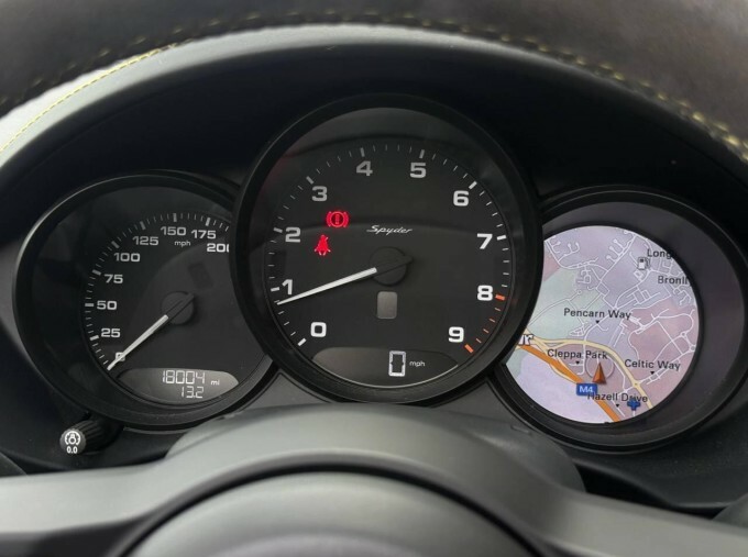 Porsche 718 Spyder Spyder White #35