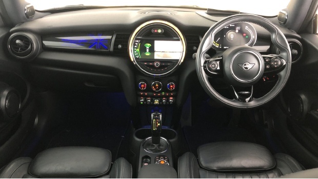 Mini Electric Countryman Cooper S E All4 Black #4