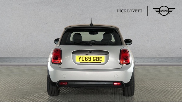 Mini Electric Countryman Cooper S E All4 Black #15