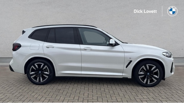 BMW iX3 80Kwh M Sport AV23ZGJ White #3