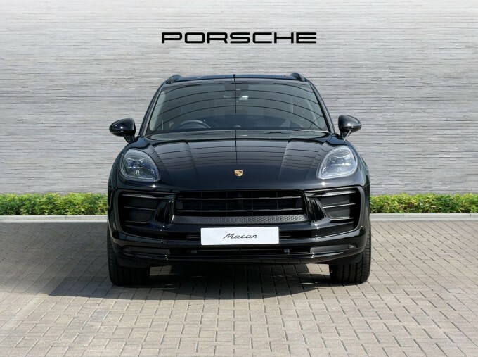 Porsche Macan 2.0T Pdk 4Wd Euro 6 5-Door Black #5