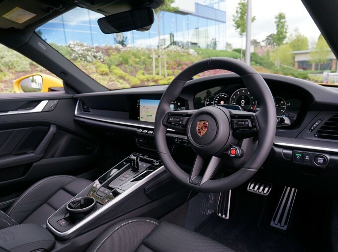 Porsche 911 2dr Pdk Silver #7